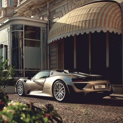 extravagantlifeinc:  Unleashing the 918 beast😍 