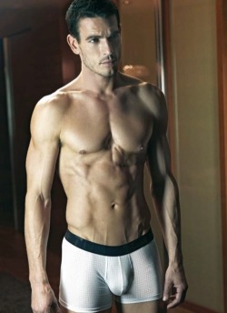 teenboys-shirtless:  http://surfxvideos.comhttp://nakedsnapshots.com 