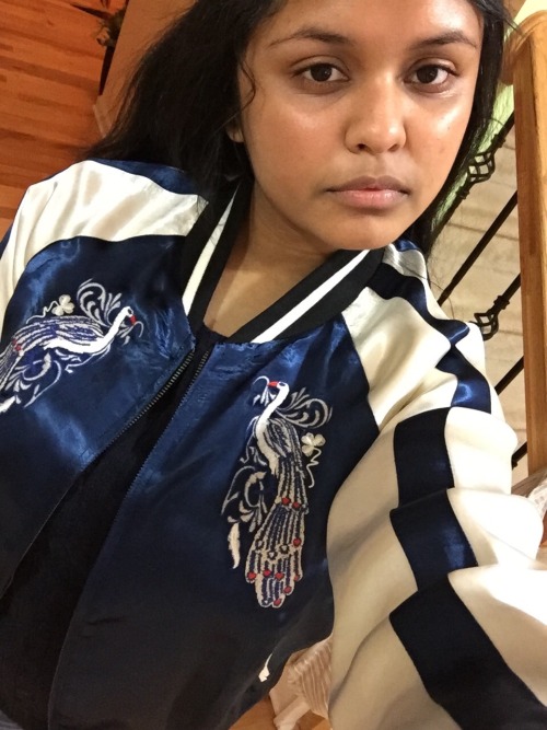 captainsaltymuyfancy: browngirl: the jacket came!!!!!!!!!!!!!!!!!!! IT LOOKS LIKE ZAYN’S VUITT