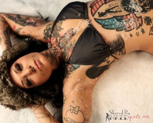 retha-bera:  Tattoed Girls