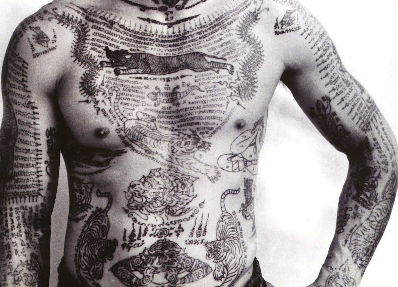 loverofbeauty:
“Tattoo written in Khmer (1930s)
”