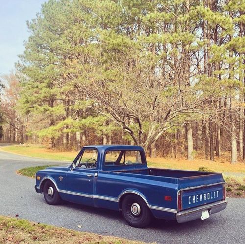 c10crew:  I always say, can’t go wrong with simplicity 👌⁠ 📷 @930chas⁠ ⁠ ⁠ ⁠ #C10Crew #TruckinCrew #ClassicScene #chevy #chevrolet #chevylife #chevytruck #chevrolettruck #trucklife #gmc #baggedtruck #slammed #classictruck #c10trucks #c10truck