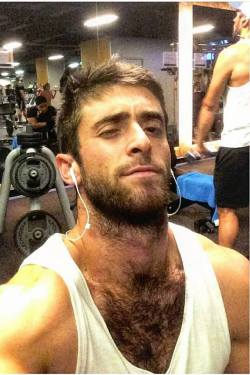 culpoilu: garagedude:  Love this hairy chested dude very HOT!