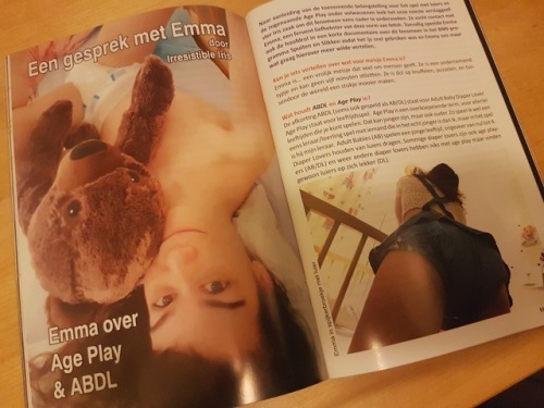   Age play and diapers in Massad fetish magazineHey you guys, did you see I’m in the October edition of the Dutch fetish magazine MassaD?I’m so excited about it because MassaD Magazine is read by thousands of kinksters, and for a lot of people it