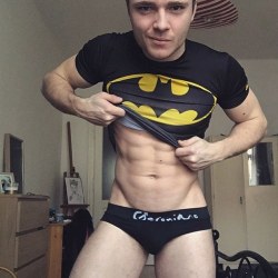 malefeed:   gaygeeks: Follow @davidakcz #gaygeeks [x] #gaygeeks 