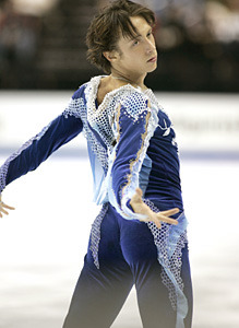 omgnakedmalecelebs:  Johnny Weir nude butt in Be Good Johnny Weir