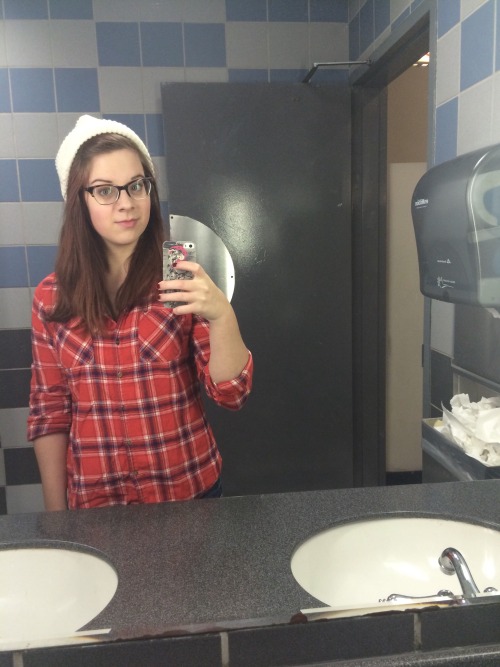 teresebelivet:do i look gay enough for my third showing of carol?abby&hellip;