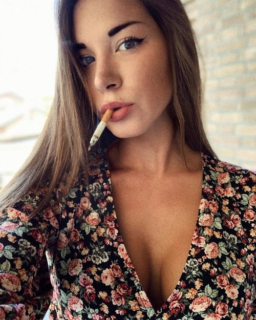 Lover of Smoking Ladies