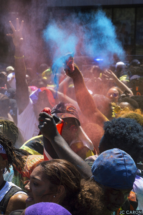 La Carifiesta est une fête toute en couleurs et en musiques qui rappelle l'ambiance des Caraïbes un