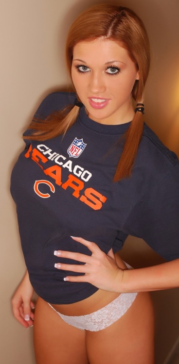 Porn sports-babes:  Chicago Bears hot girls photos