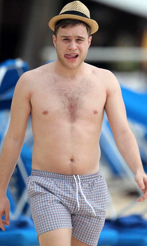 male-and-others-drugs:     Olly Murs in hot moments