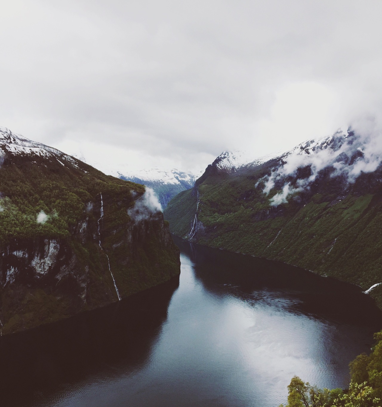 danielodowd:  http://idanyjordet.vsco.co/