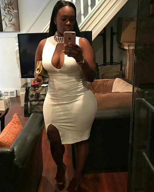 bruh-in-law:  Kustom Built   Thick black women>>>>