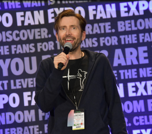 David Tennant at FanExpo Philadelphia - April 9, 2022Sources [ x ]  [ x ]  [ x ]  [ x ]