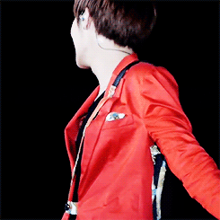 woohyun-ssi-deactivated20200525: Why are you laughing?