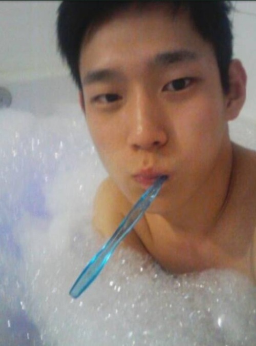 XXX nattykung:  gay-korean:  rhkddudqkr:  mega-aaaaaaa: photo