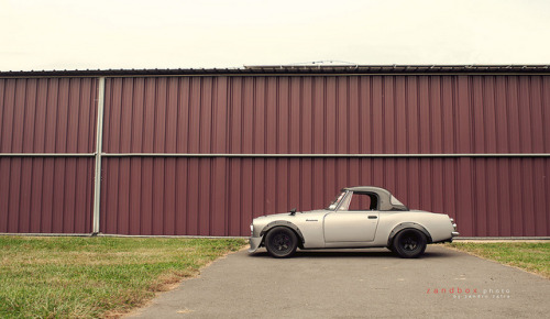 willy’s datsun by zandbox photo on Flickr.