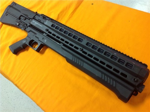 gunrunnerhell:  UTS-15 A much hyped about pump-action shotgun that later got scathingly negative reviews by many of the big names in the firearms community and industry. Rather than give up on their product, the company responsible for the UTS took all