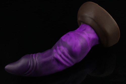 bad-hydra-slut: purple dongs