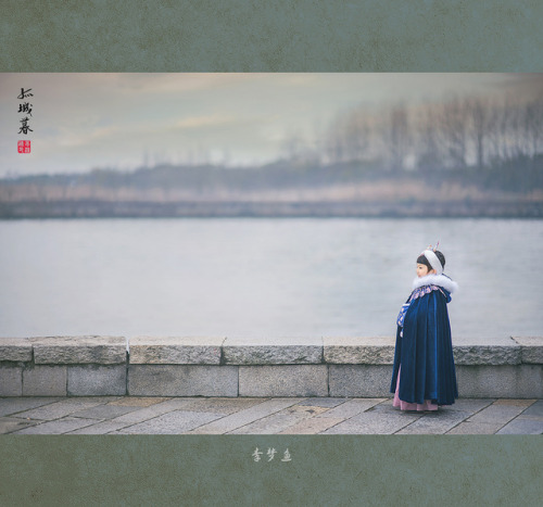 hanfugallery: Chinese hanfu by 李梦鱼