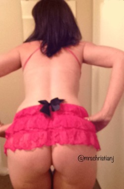 mrschristianj-deactivated202202:Pretty in Pink? 💕Join me at Sharesome.com💋https://sharesome.com/mrs.christian/Sharesome