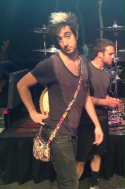 earthtokaile:   “Jack I like your purse.”