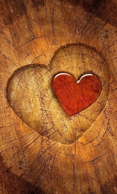 wraglerwoman89:  papabear6:  juicylilsecrets:  Got wood??  ;)  This reminds me of a jewelry box I made for my mother when I was 14. It was in the shape of a heart, then the handle was a smaller heart and the middle section slid out as a drawer. I made