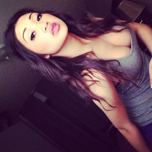 fuckyeahhsexyasians:  Ohfuckitssodany.tumblr.com  Ig: simplysodany 