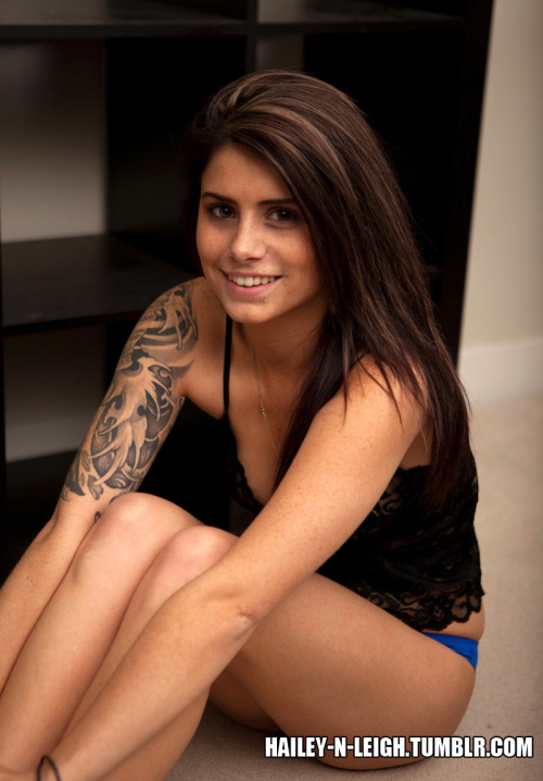hailey-n-leigh:  hailey leigh