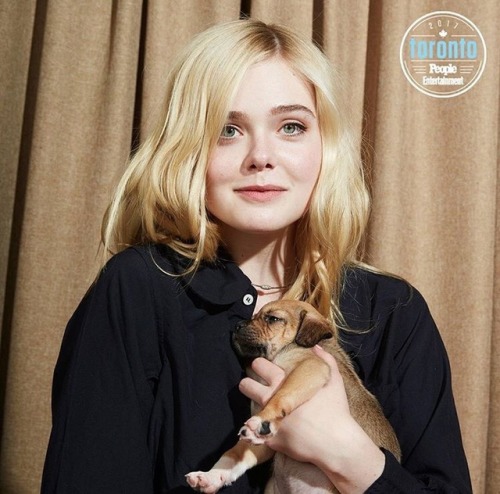 dailyfannings: Elle Fanning photographed by Entertainment Weekly at the Toronto International Film F