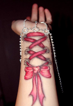 tattotodesing:  ✪♥ tattoos ♥✪