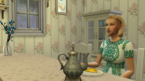 A new home I will share soon. Love this dress by rusty-sims, perfect for my sim Scarlett :)