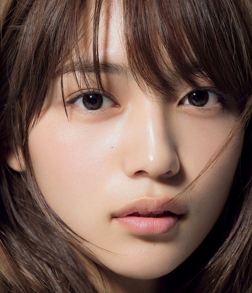 amazingvisages:  gifchiku2:  【朗報】4K画質の川口春奈、ヤバすぎるｗｗｗｗｗｗ