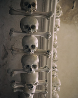 dariaendresen: Sedlec ossuary, Kutná Hora (Czech republic). Own   There are similar places all over Europe. People would be entombed in tunnels (catacombs) below the earth.  After the flesh had decayed from the bones, they would be taken from the tomb