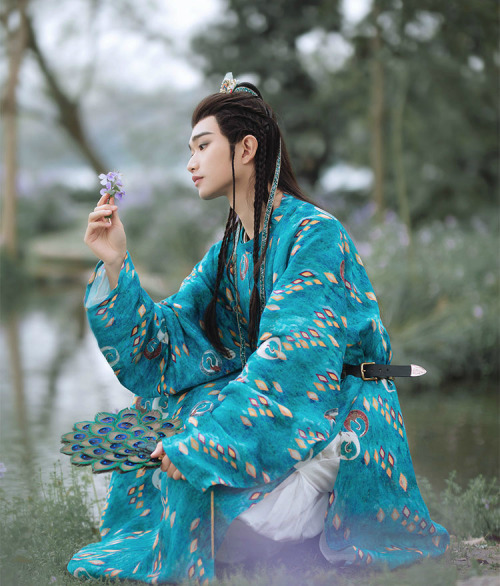 chinese hanfu for men by 君陈