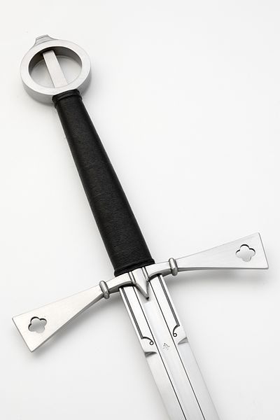 deusdwarf:  The Kern Limited Edition Irish Sword, XVI 
