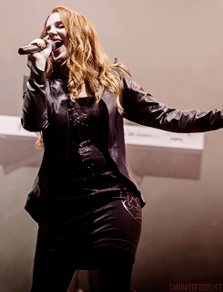 canvasofourlife:  Epica (Istanbul 04.05.2014) 