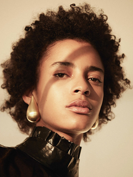 stylish-editorials: Amelia Rami photographed by Brendan Freeman for ELLE UK (March
