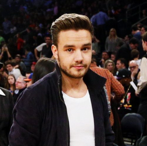 staygold-mp4:  Liam at the Magic vs Knicks game 