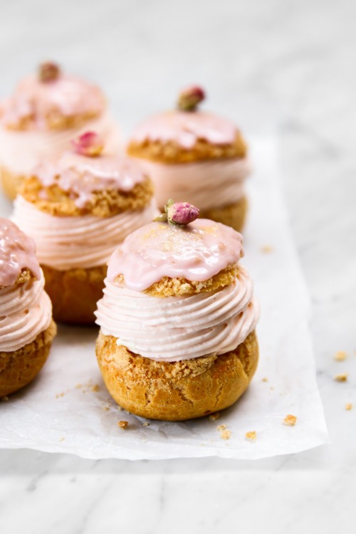 sweetoothgirl: Whipped White Chocolate Ganache and Strawberry Cheesecake Cream Puffs