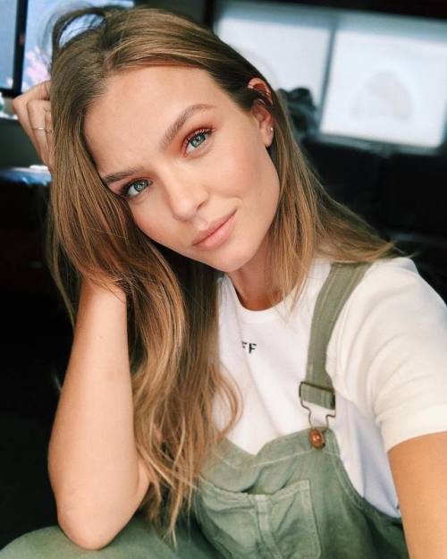 josephineskriver: let’s do a Q&A.