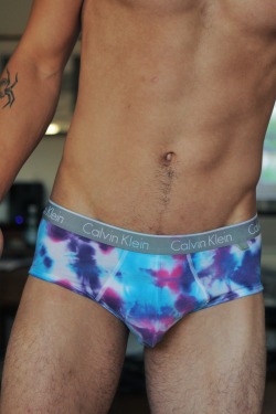 tiedyeundies:   // Tie Dye Undies