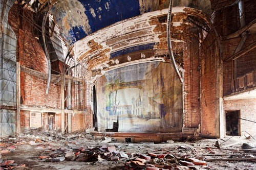 archatlas: Abandoned - America’s Vanishing Landscape Eric Holubow“Through his striking photography, 