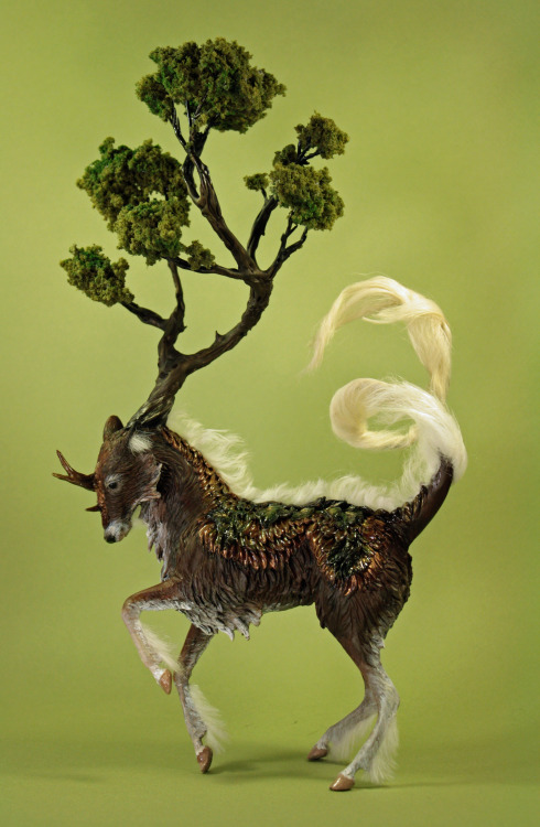 quequinoxart:  Kirins by Quequinox Art, 2011-2013.  Each kirin is a ooak sculpture, handmade from polymer clay over a wire and foil frame.  facebook.com/quequinoxartquequinoxart.com 