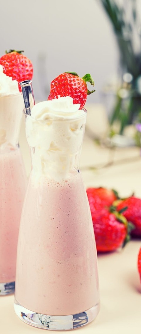 Strawberry Whipped Cream Milkshake With Strawberries On Top - Milkshake Recipe