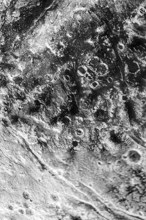 infinity-imagined:  New sights of Pluto 