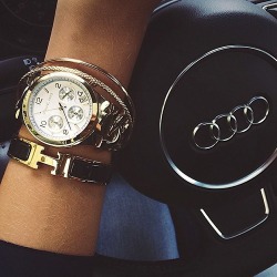 imperfect-salvation:  fash-cafe:  message me for a promo  ✿ luxurious, rosy, fashion and classy blog/ I follow back ✿