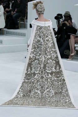 fashioninquality:  Finale Look at Chanel Couture Fall Winter 2014 | PFW