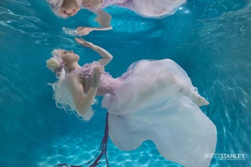 Lady Amalthea among the waves, inspired by The Last Unicorn Photograhper: @brettsphoto  MUA: Jessica