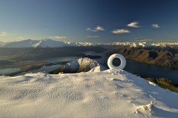 bobbycaputo:  Mesmerizing Environmental Sculptures in Nature by Martin Hill